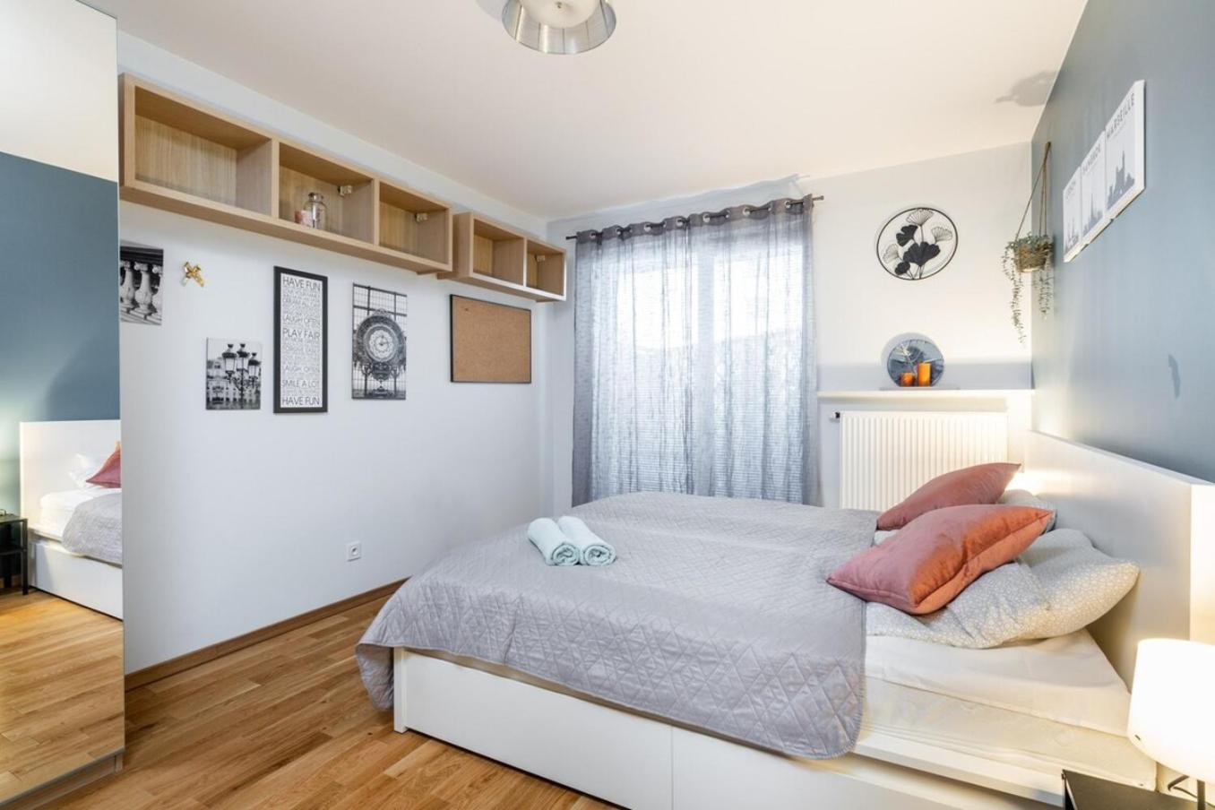 Modern 70M Apartment With Private Garden Metro Varşovia Exterior foto